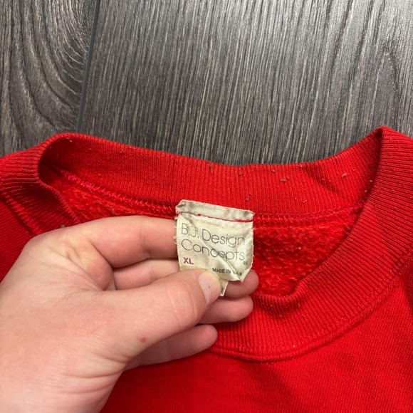 Vintage Rudolph The Rain Deer 1980s Raglan Sweatshirt Red L Large Christmas - Picture 4 of 8